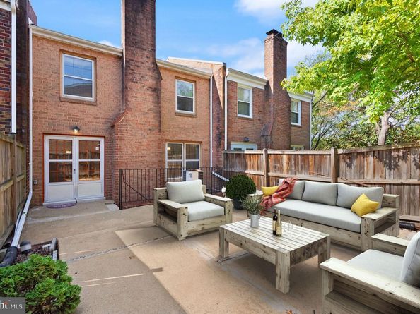 5443 Richenbacher Avenue, Alexandria VA 22304