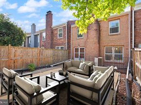 5443 Richenbacher Avenue, Alexandria VA 22304