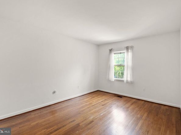 5443 Richenbacher Avenue, Alexandria VA 22304