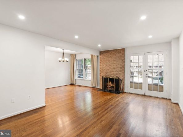 5443 Richenbacher Avenue, Alexandria VA 22304