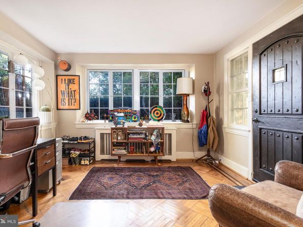 8202 Fairview Road, Elkins Park PA 19027