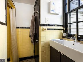 8202 Fairview Road, Elkins Park PA 19027