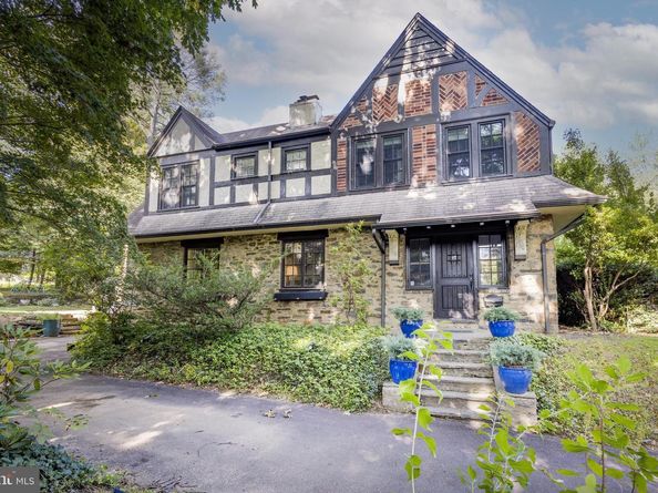 8202 Fairview Road, Elkins Park PA 19027