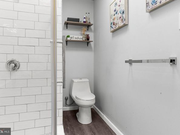 2327 Gerritt Street, Philadelphia PA 19146