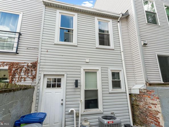 2327 Gerritt Street, Philadelphia PA 19146