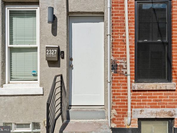 2327 Gerritt Street, Philadelphia PA 19146