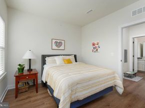 12865 Mosaic Park Way 3Y, Herndon VA 20171