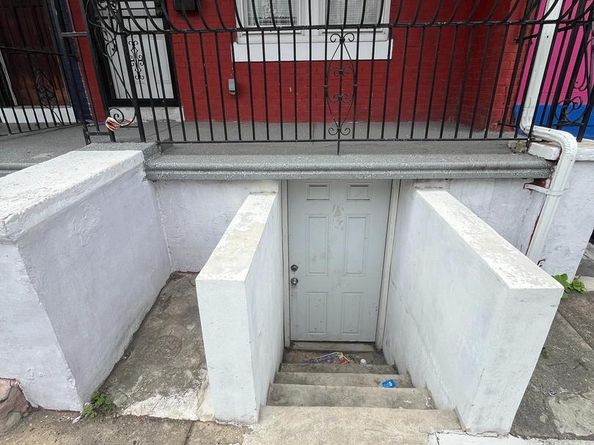 4162 N 8TH Street, Philadelphia PA 19140