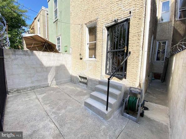 538 W Pike Street, Philadelphia PA 19140