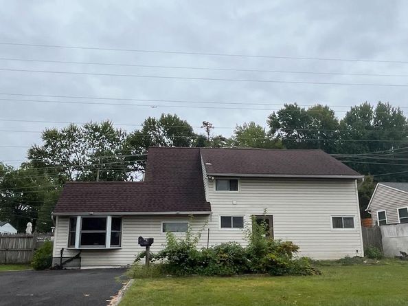 64 Ruby Lane, Levittown PA 19055