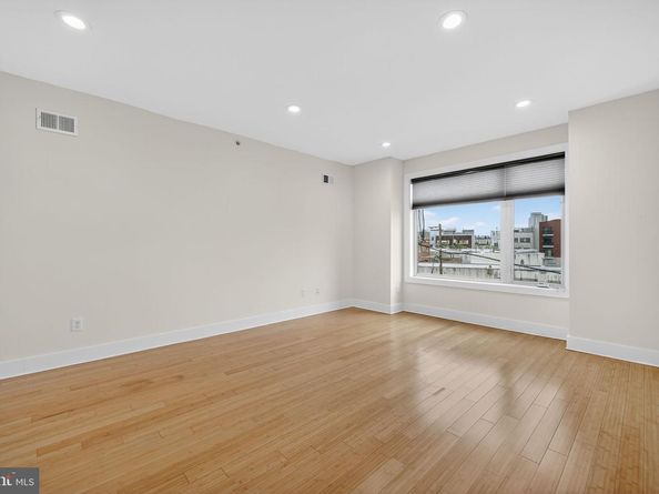 2028 Trenton Avenue, Philadelphia PA 19125