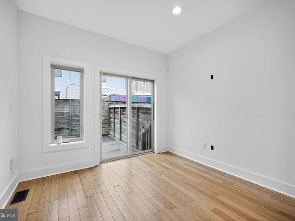 2028 E Trenton Avenue, Philadelphia PA 19125