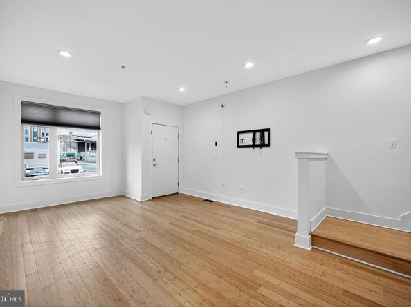 2028 E Trenton Avenue, Philadelphia PA 19125
