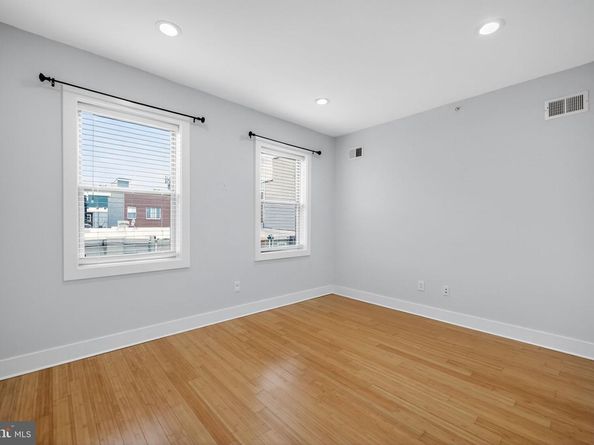 2028 E Trenton Avenue, Philadelphia PA 19125