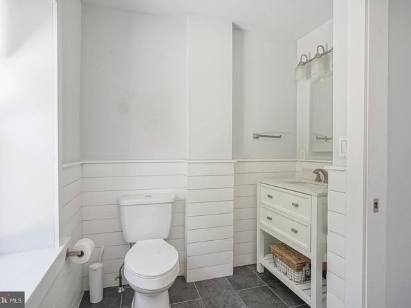 434-36 Conarroe Street, Philadelphia PA 19128