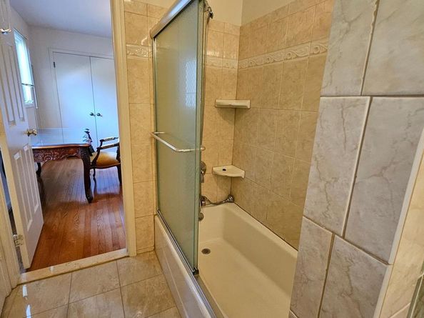 6204 Lenox Road, Bethesda MD 20817