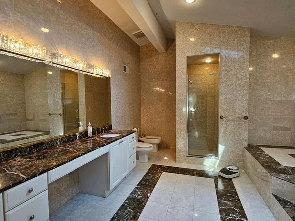 6204 Lenox Road, Bethesda MD 20817