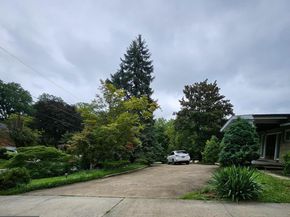 6204 Lenox Road, Bethesda MD 20817