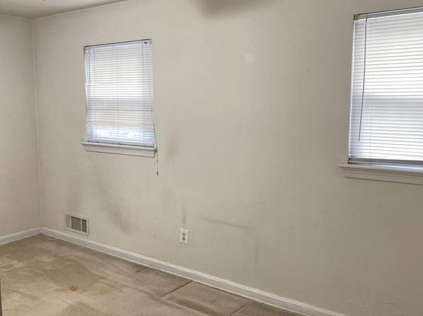 3165 White Street, Falls Church VA 22044