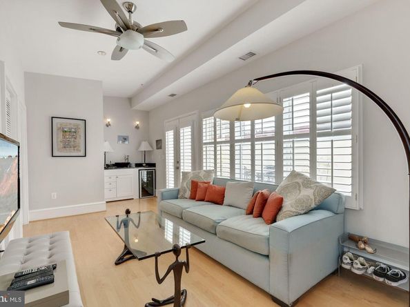 1701 18TH Street NW 401, Washington DC 20009