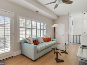 1701 18TH Street NW 401, Washington DC 20009