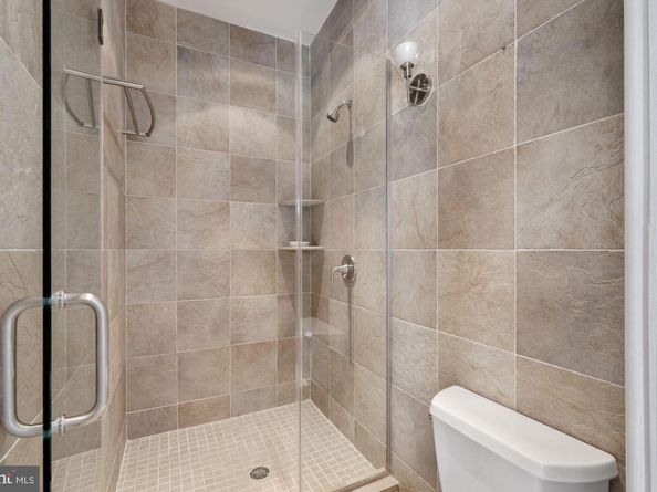 1701 18TH Street NW 401, Washington DC 20009