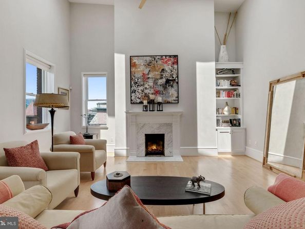 1701 18TH Street NW 401, Washington DC 20009