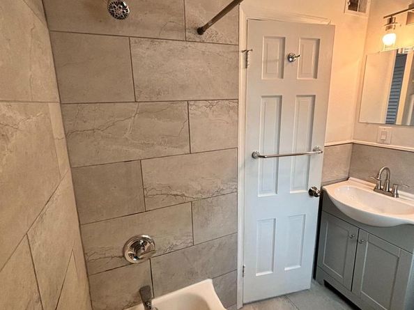 3810 V Street SE 301, Washington DC 20020