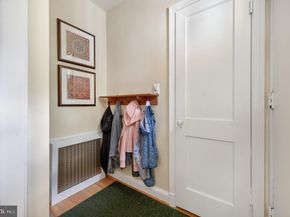 3711 16TH Street S, Arlington VA 22204