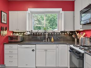 3711 16TH Street S, Arlington VA 22204