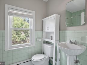 3711 16TH Street S, Arlington VA 22204