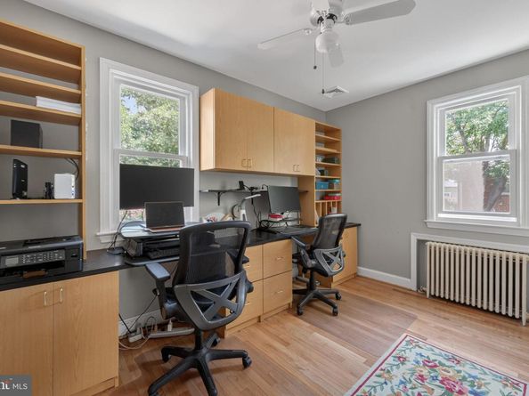 3711 16TH Street S, Arlington VA 22204