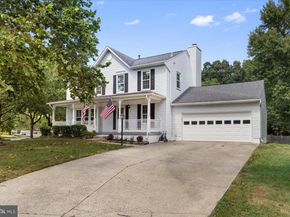 1929 E Beech Road, Sterling VA 20164