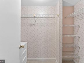 803 N Howard Street 254, Alexandria VA 22304