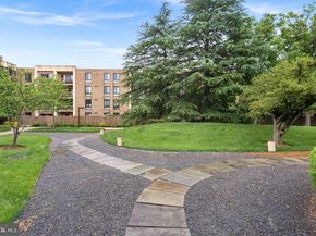 803 N Howard Street 254, Alexandria VA 22304