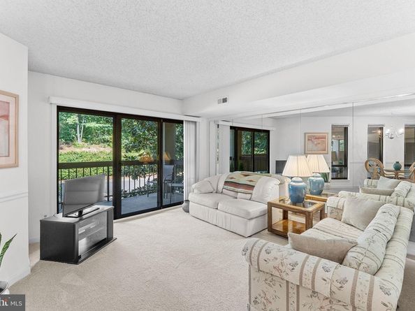 803 N Howard Street 254, Alexandria VA 22304