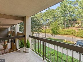 803 N Howard Street 254, Alexandria VA 22304