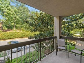 803 N Howard Street 254, Alexandria VA 22304