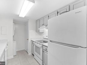 803 N Howard Street 254, Alexandria VA 22304