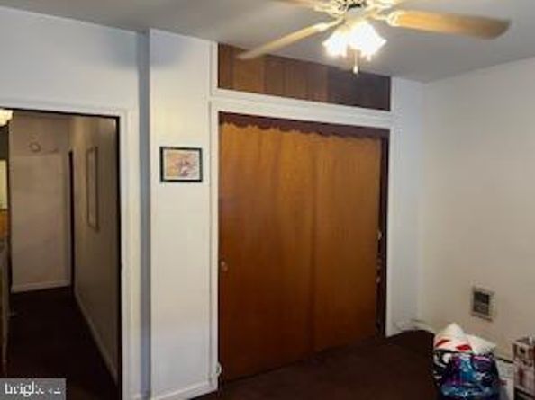 2544 S 10TH Street, Philadelphia PA 19148