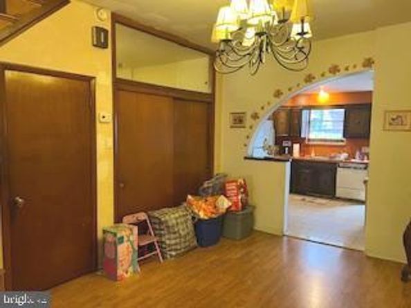 2544 S 10TH Street, Philadelphia PA 19148