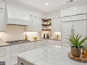 10914 Larkmeade Lane, Potomac MD 20854