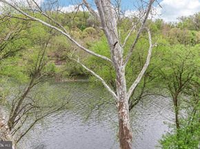 953 Riverplace Drive 53O, Conshohocken PA 19428