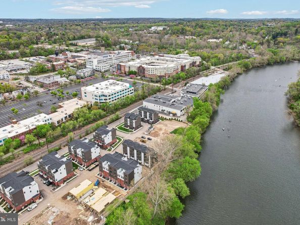 953 Riverplace Drive 53O, Conshohocken PA 19428