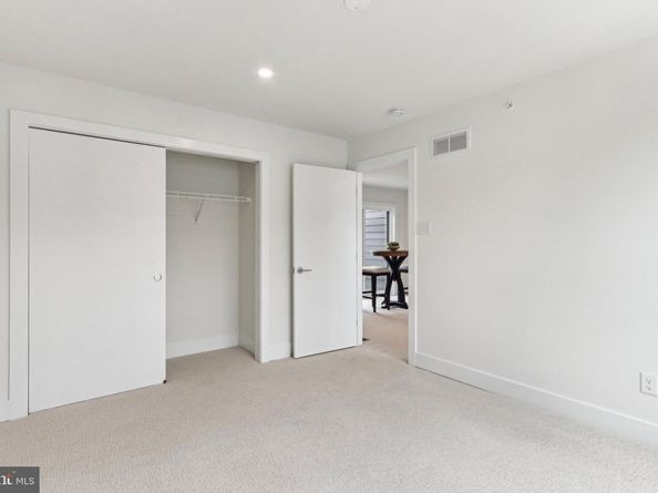 953 Riverplace Drive 53O, Conshohocken PA 19428