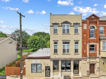 868 N 44TH Street