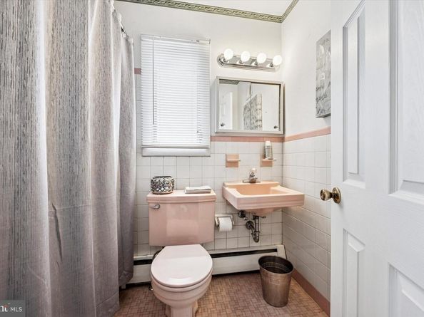 621 S Central Boulevard, Broomall PA 19008
