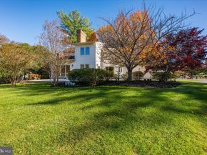 8426 Holly Leaf Drive, Mclean VA 22102