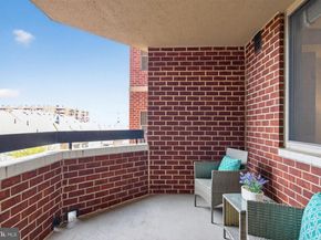 1276 N Wayne Street 704, Arlington VA 22201