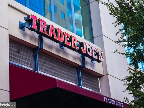 1276 N Wayne Street 704, Arlington VA 22201